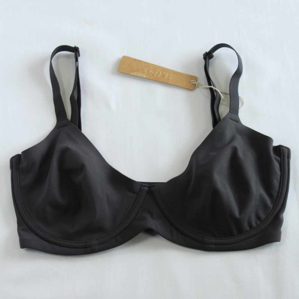 SKIMS Fits Everybody Unlined Demi Bra